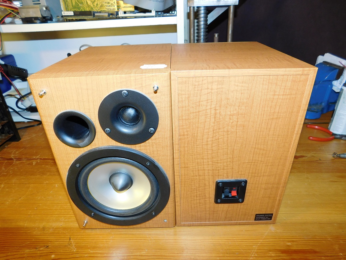 Hitachi Speaker System 8ohm 50W.jpg