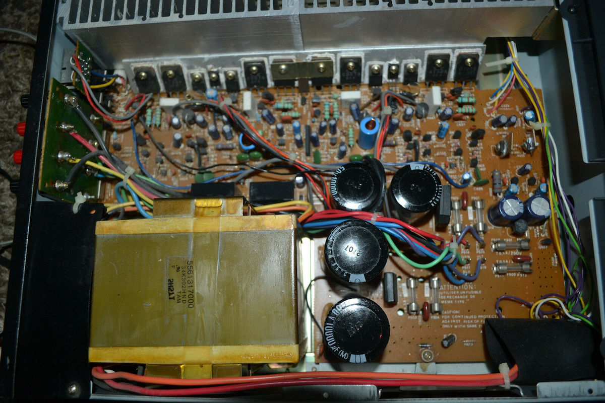 NAD-2100-Stereo-Power-Amplifier-_57.jpg