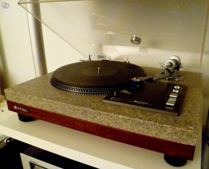 Optonica Turntable.jpg