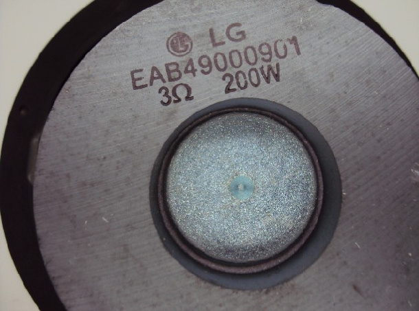 LG-subwoofer.jpg