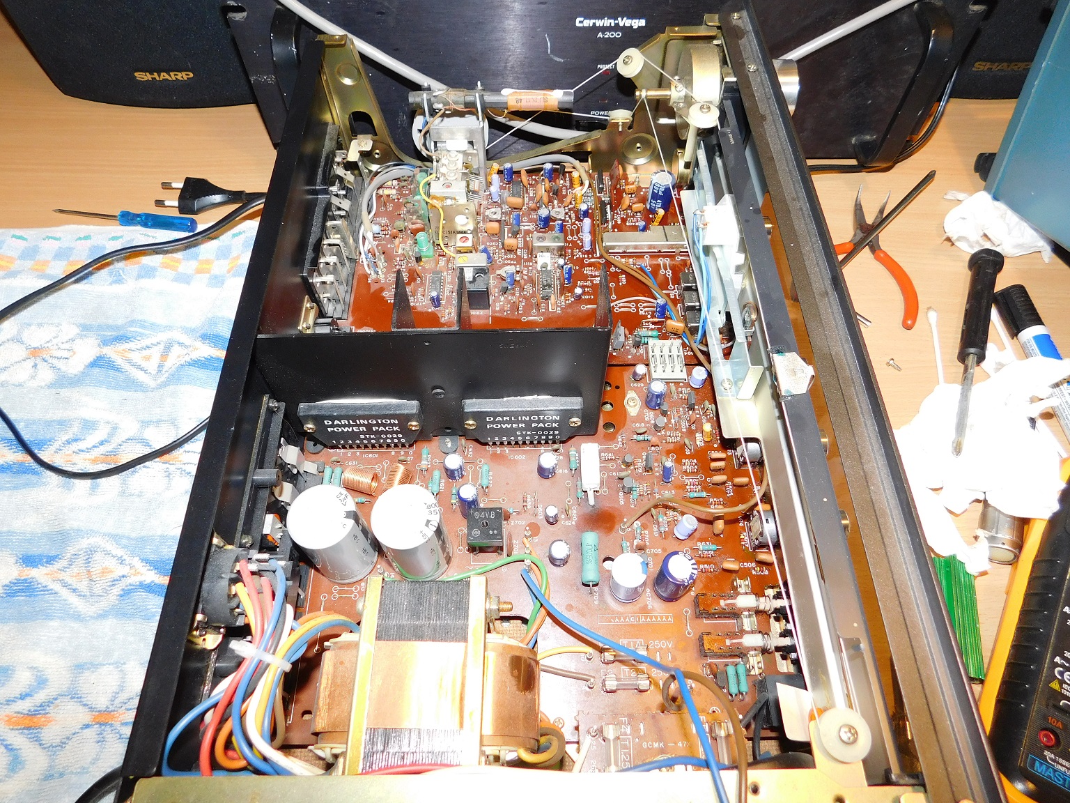 Technics SA-200K insida 1.jpg