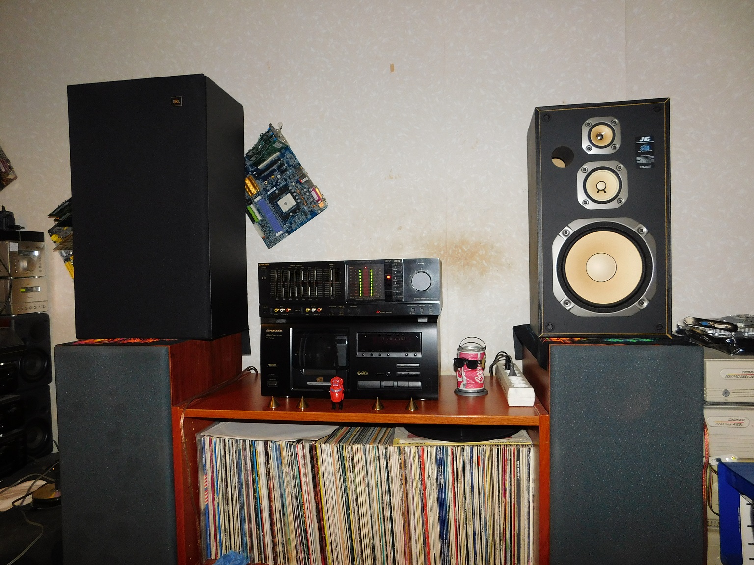 JVC S66 vs JBL TLX8.jpg