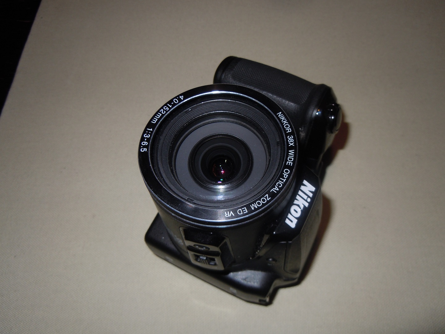 Nikon efter fallet .jpg