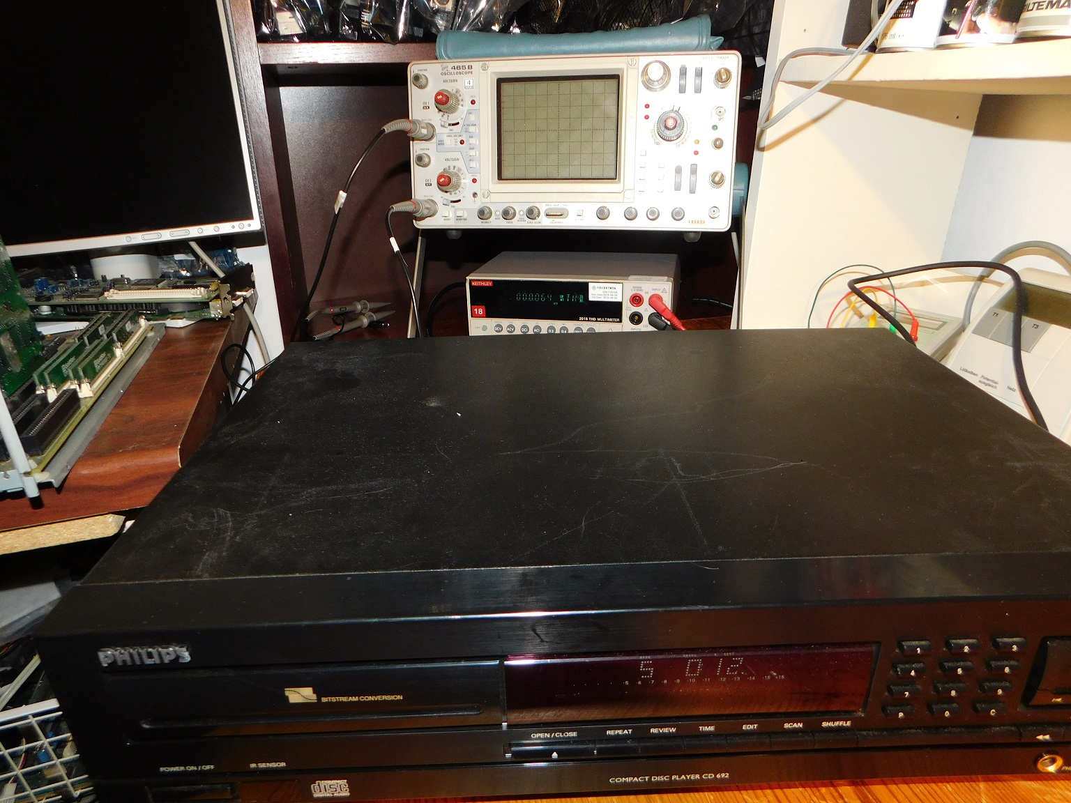 Philips CD 692 1000Hz THD+N CCIR-1K (ITU-R 468 ) -weight.jpg