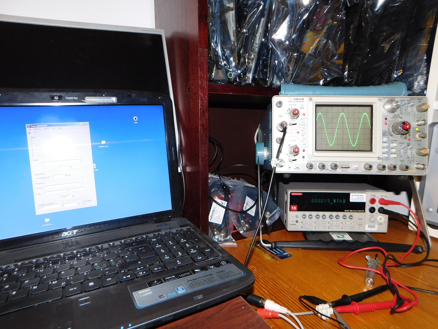 Realtek ALC888S-VC 18000Hz sinus THD+N rakt in i keithley 2015 THD.jpg