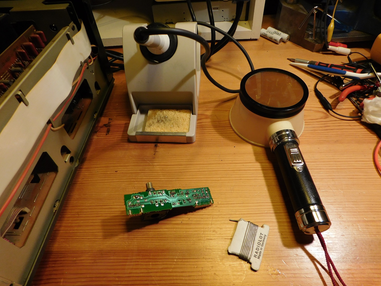 Kenwood KA-1100D volymkontrolls-kort.jpg