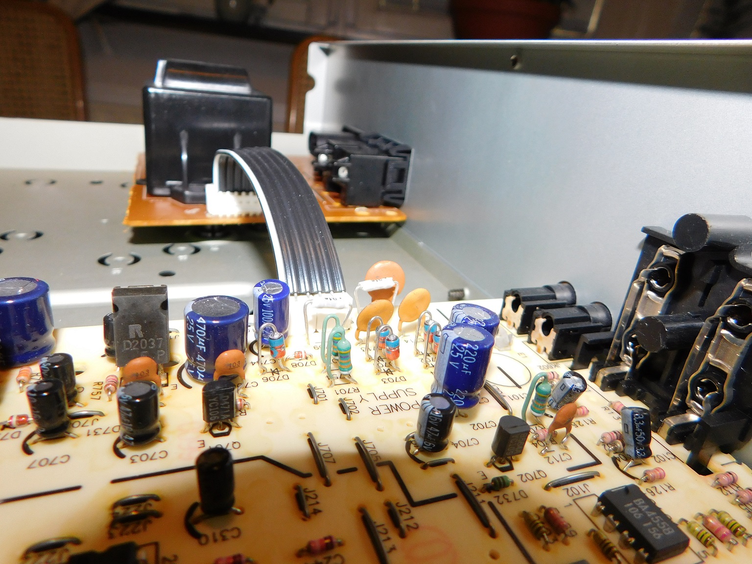 4.7ohms -motstånd med förvirrande färgkoder.jpg