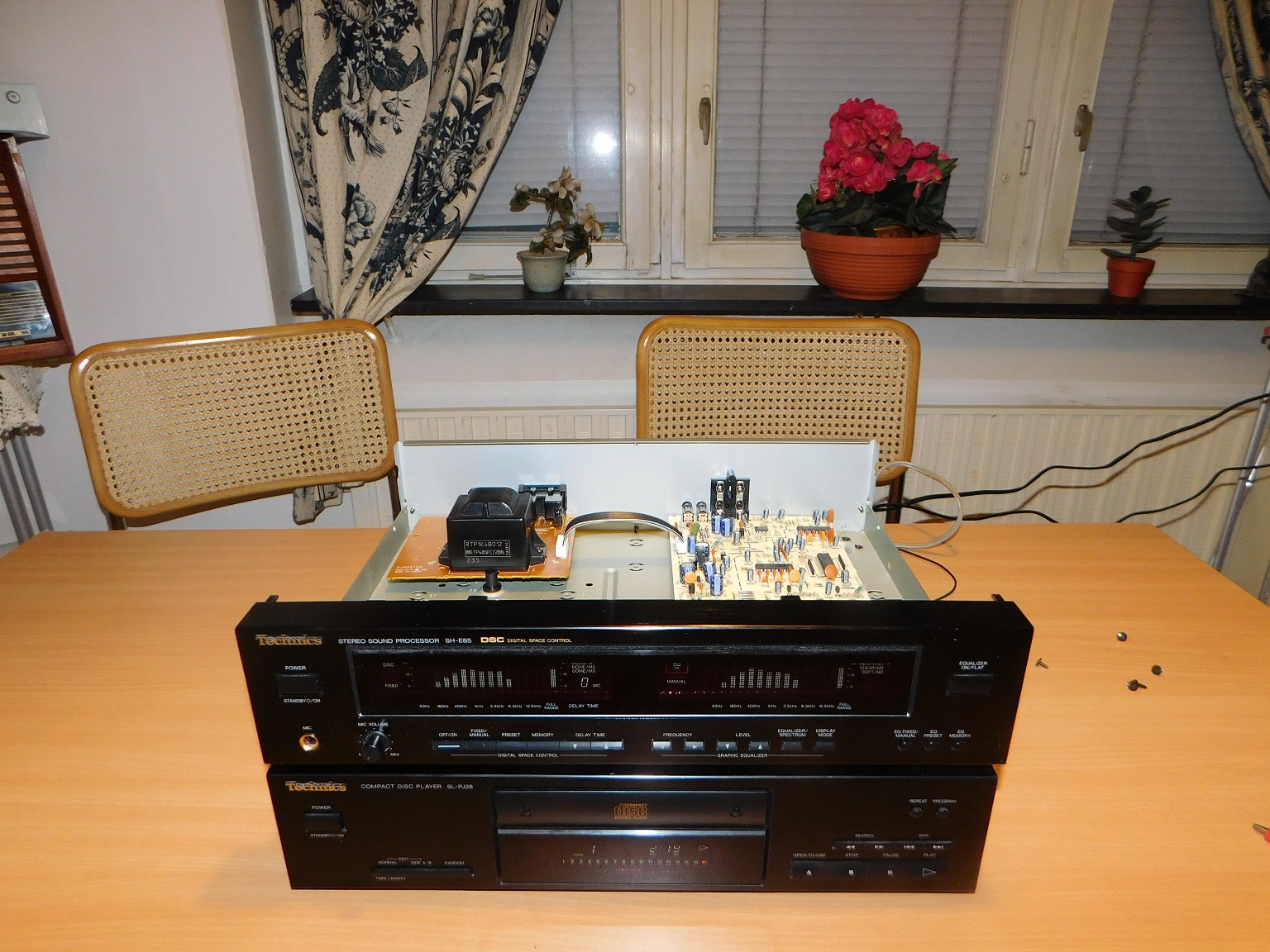 Technics Stereo Sound Processor SH-E85 funktionstest.jpg