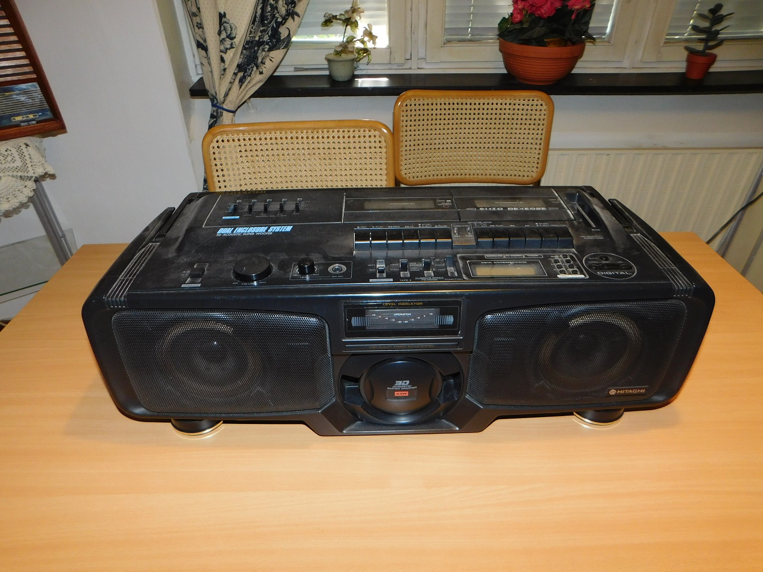 Hitachi TRK-3D95W.jpg