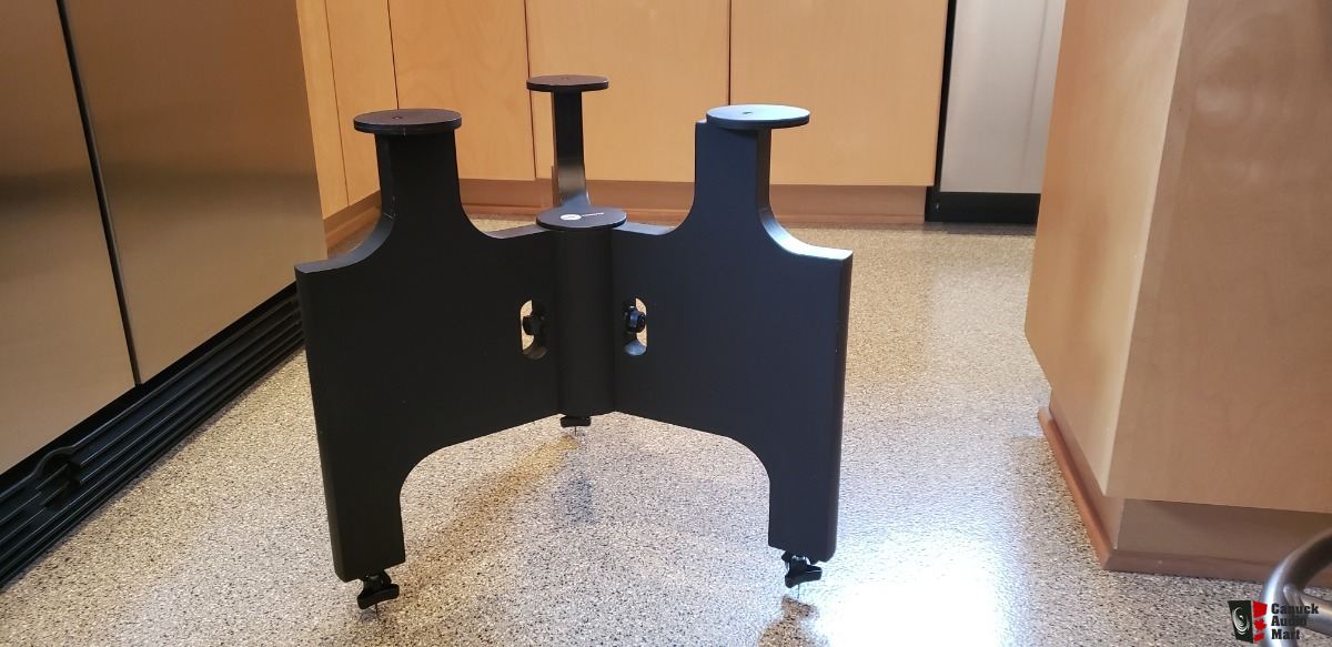 rata-torlyte-turntable-stand.jpg