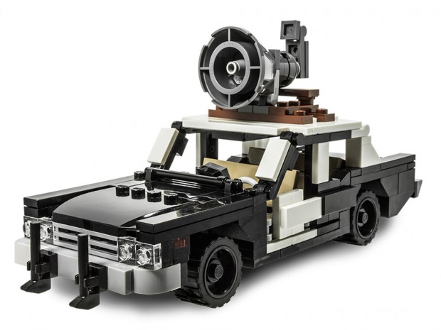 lego_bluesmobile_1-620x465.jpg