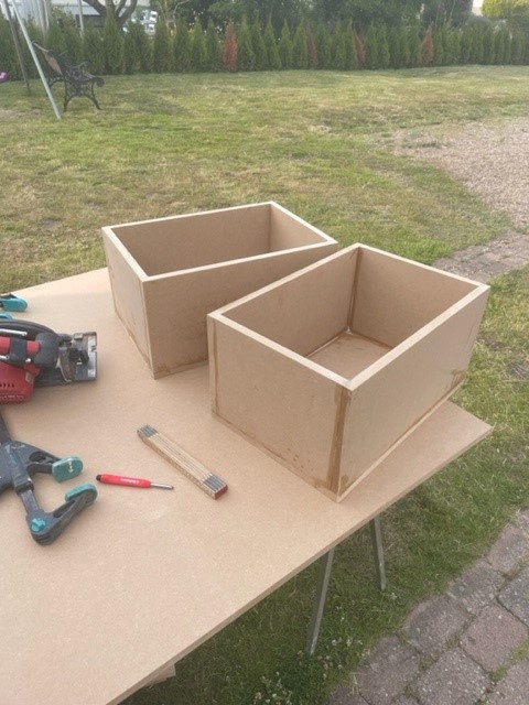 Back box.jpg