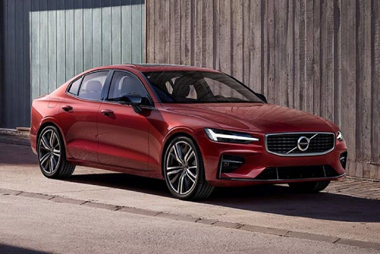 2020-Volvo-S60-.5..jpg