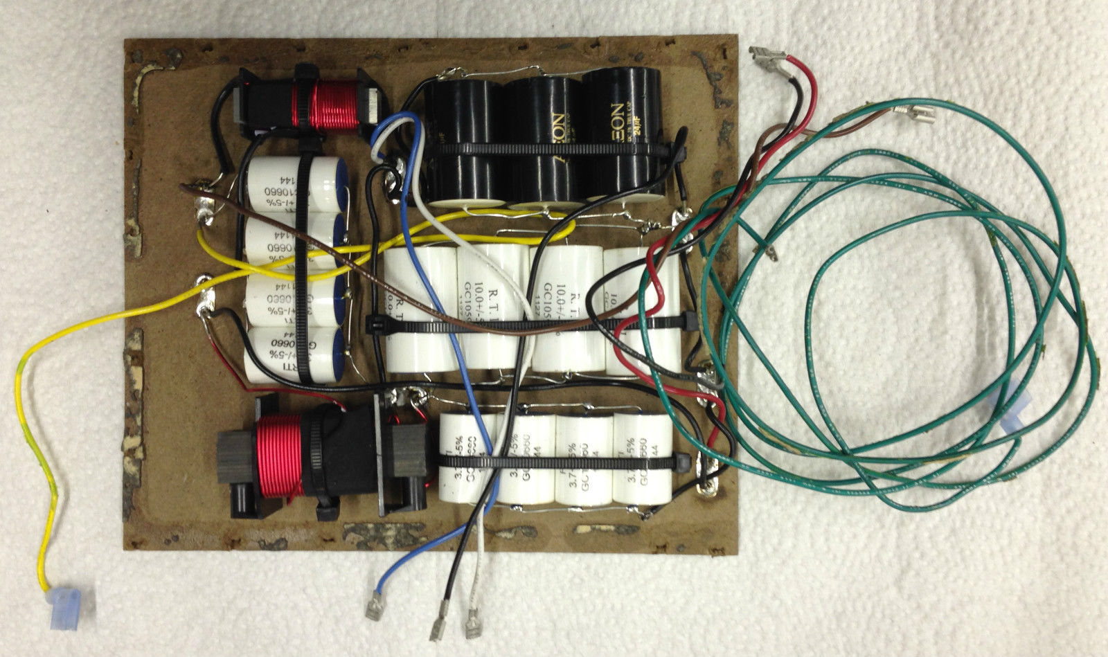 Magnepan 3.7 crossover 2.jpg