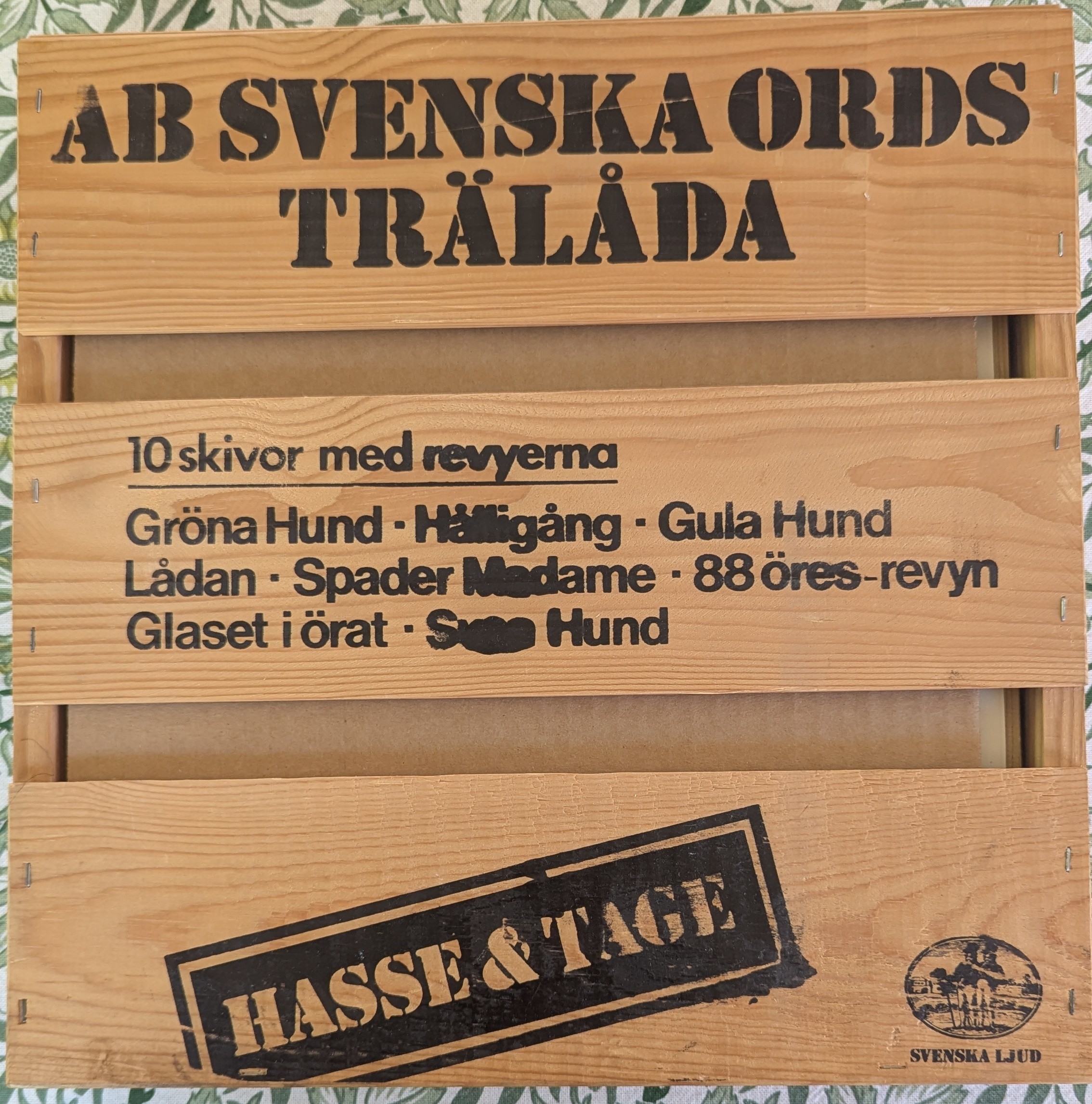 trälåda.jpg