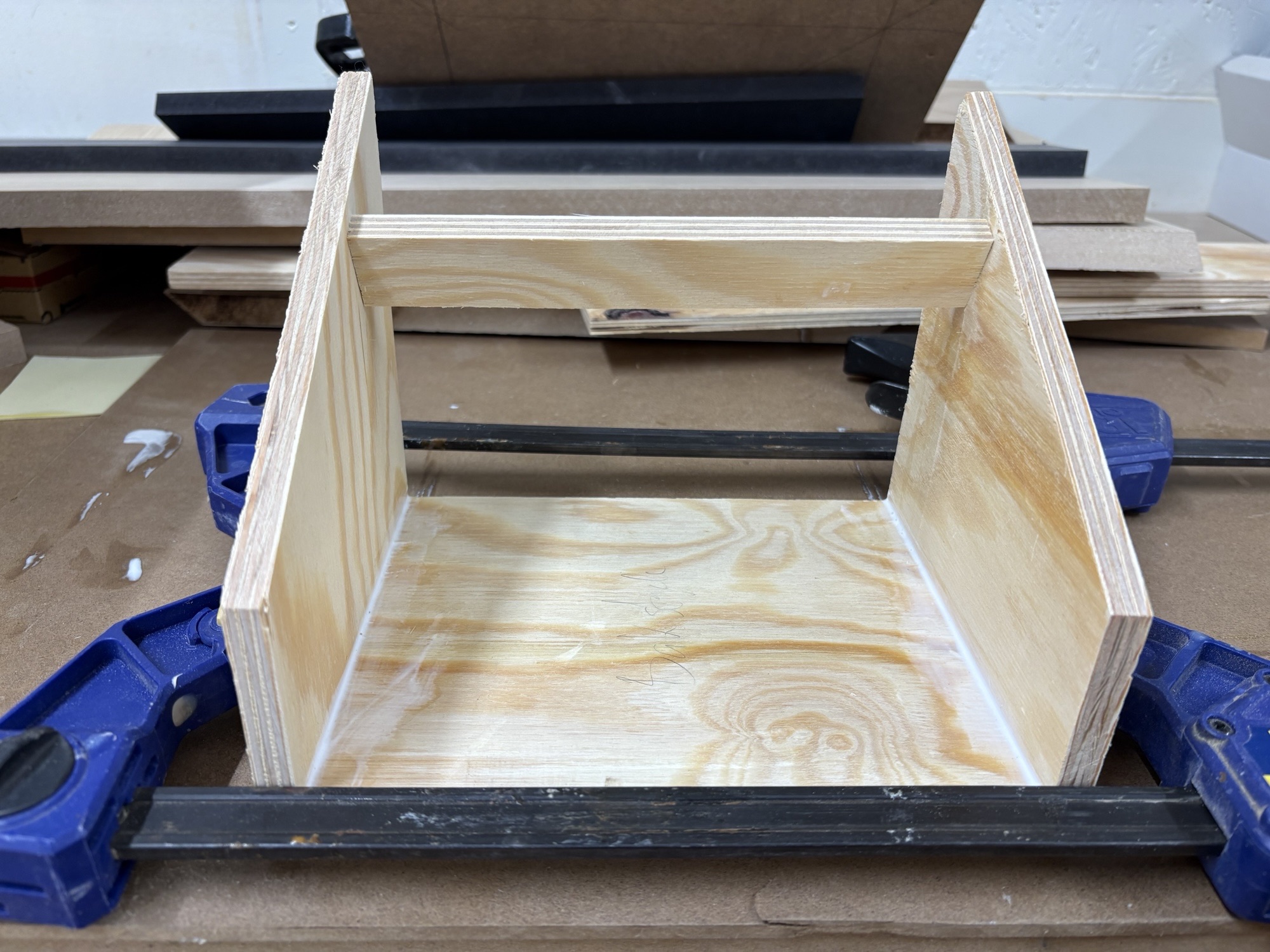 baslåda invändigt.jpeg