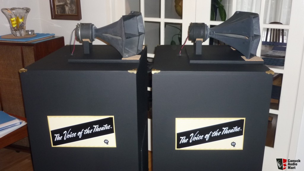 289556-altec_voice_of_the_theatre_vott_a7_speakers_.jpg