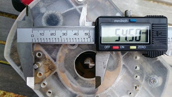 JB4 Mätning av radie för cirkeljigg.jpg