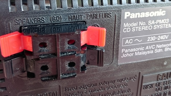 Speakers 6ohm (Panasonic CD-stereo).jpg